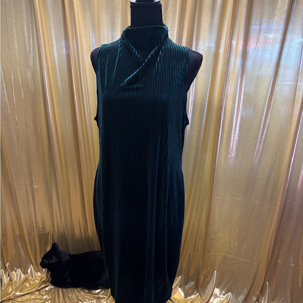 Chic Teal Sleeveless Midi Dress